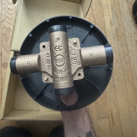 NEW AquaBrass 40255 Chrome 1/2 Pressure Balance Valve. - Picture 3 of 5